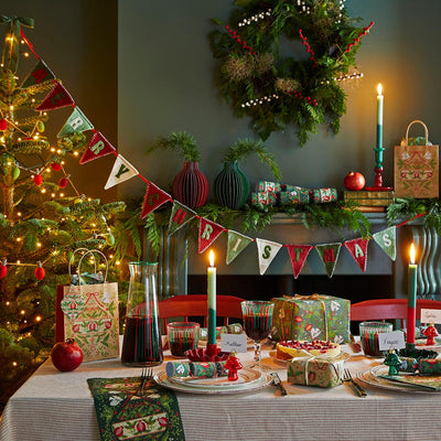 Folklore White & Green Christmas Table Cover