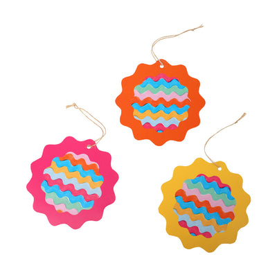 Colourful Wavy Gift Tags – 8 Pack