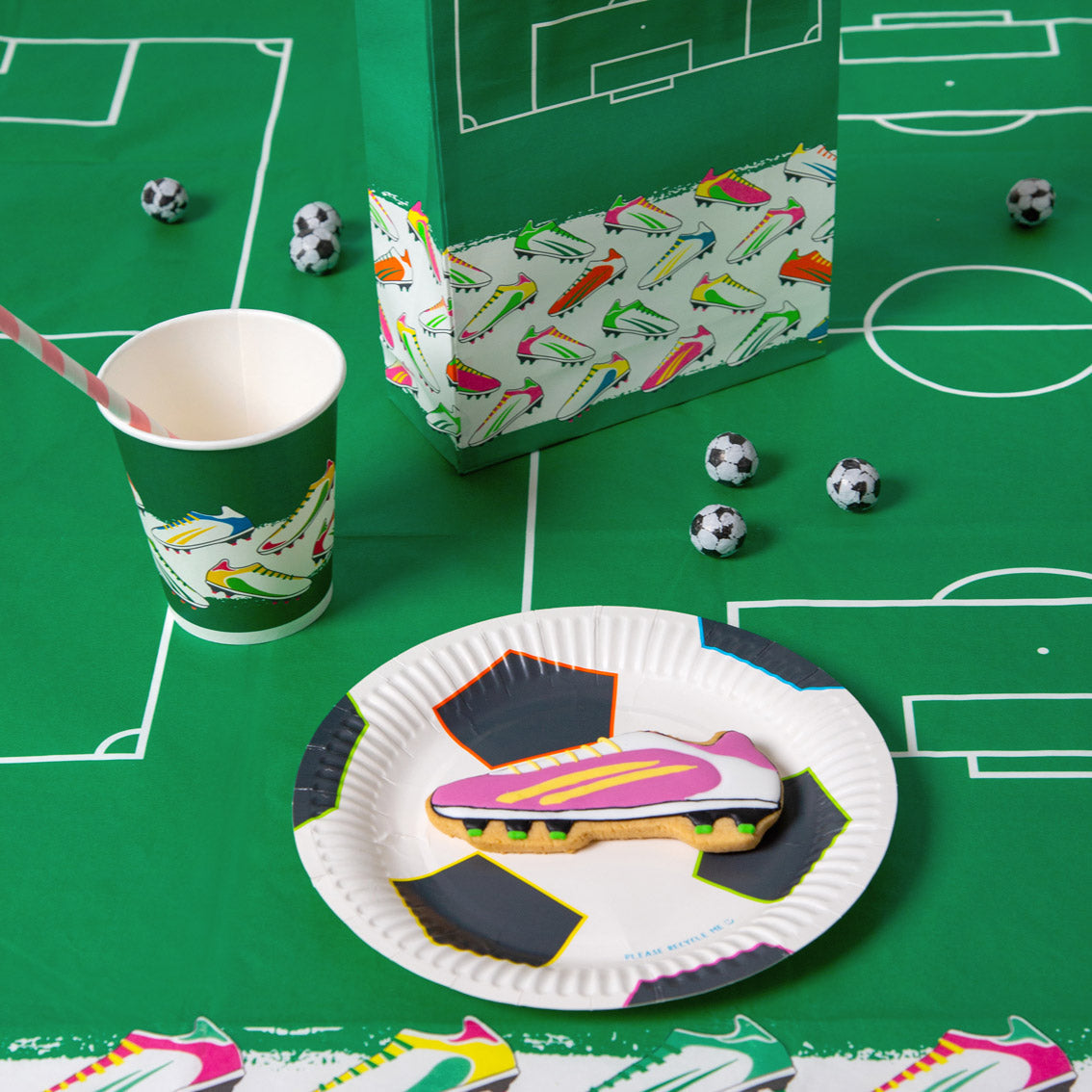 Recyclable Football Plates - 12 Pack