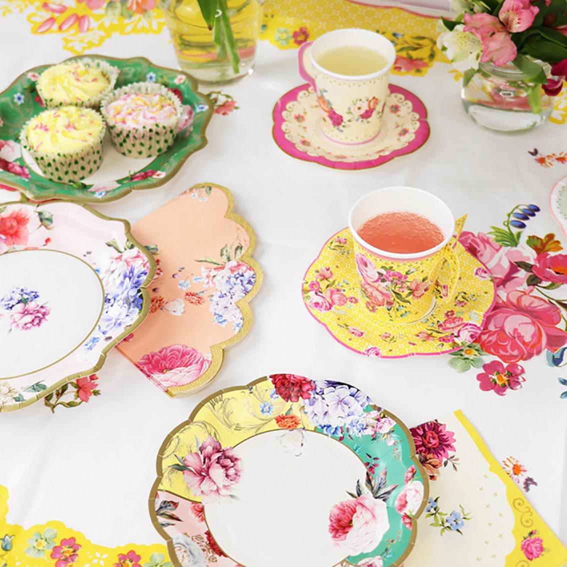 Yellow & White Floral Paper Table Cover